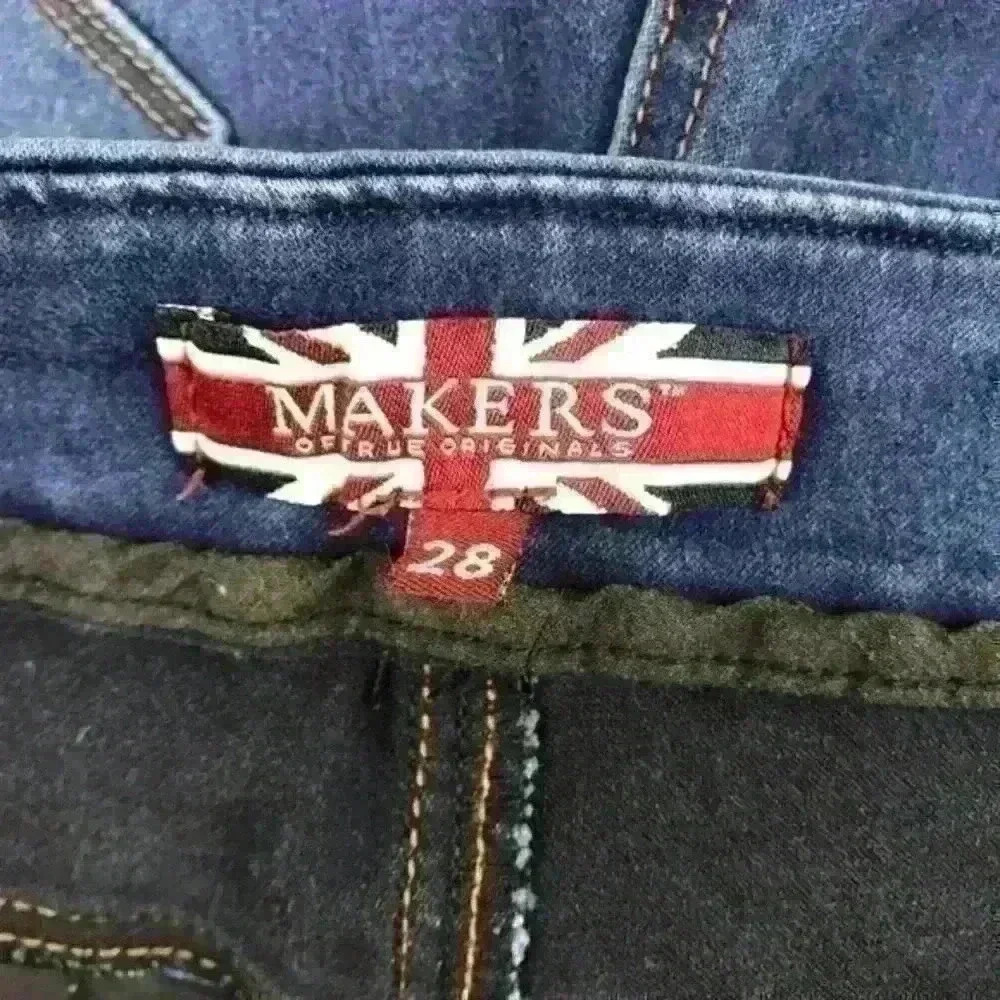 Makers of True Originals Blue Jeans Size 28 - Picture 6 of 6